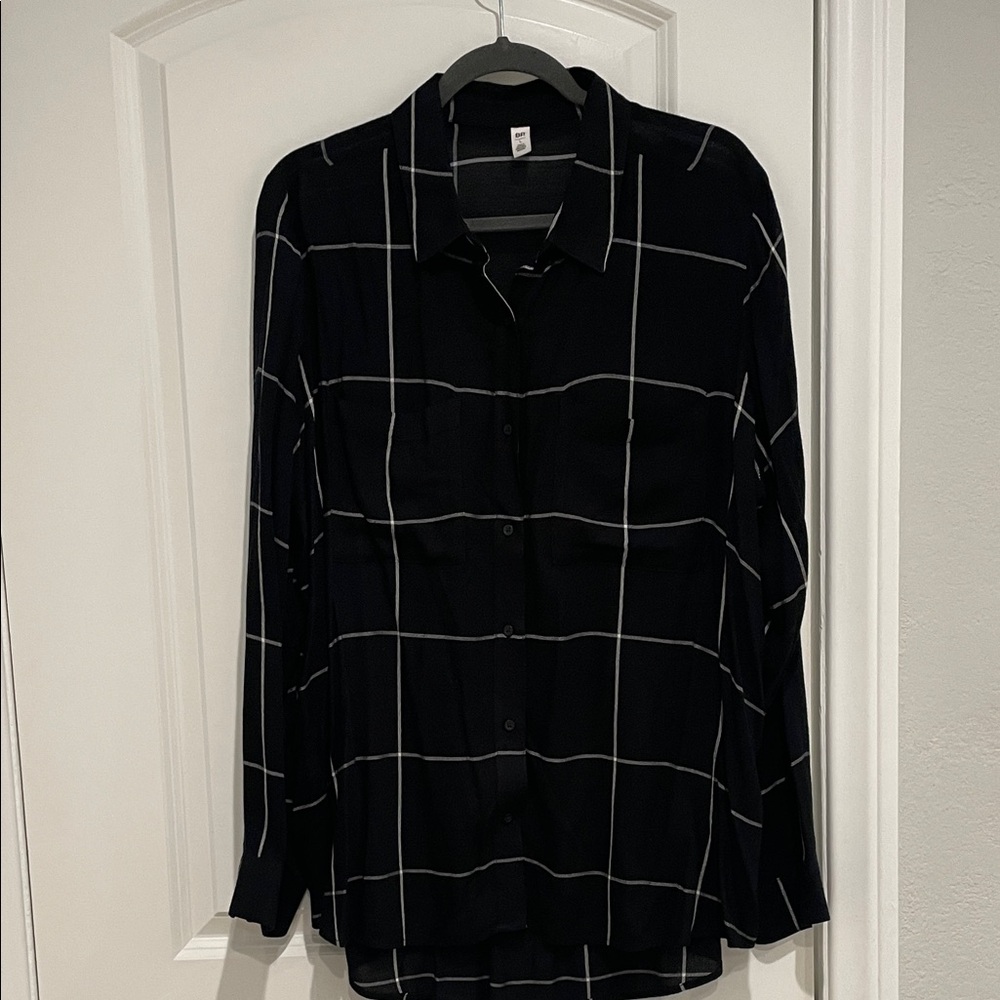 BP Black and White Grid Women’s Tunic Shirt. Size Large